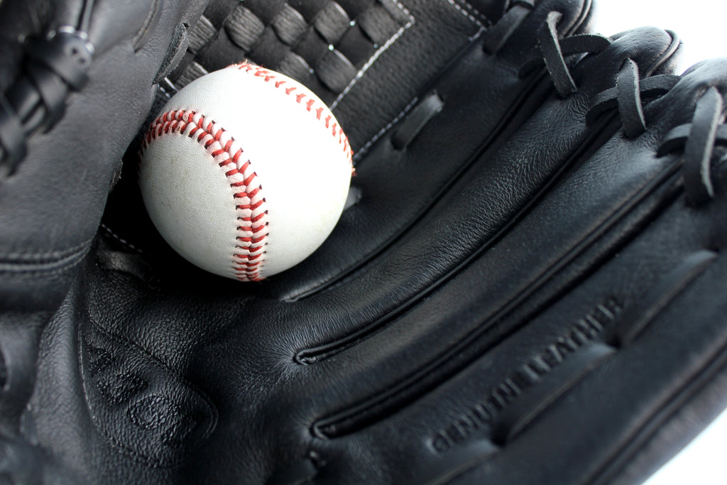 How to Throw a Baseball, Part 1: The 4 Seam Grip