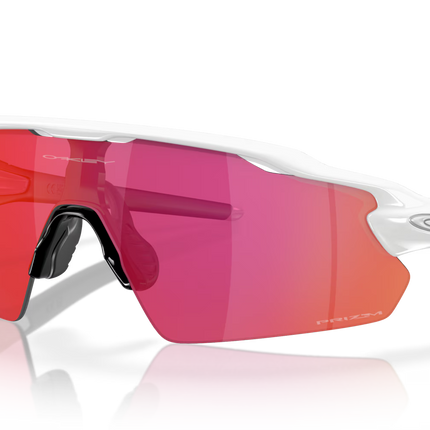 Oakley Radar EV Pitch