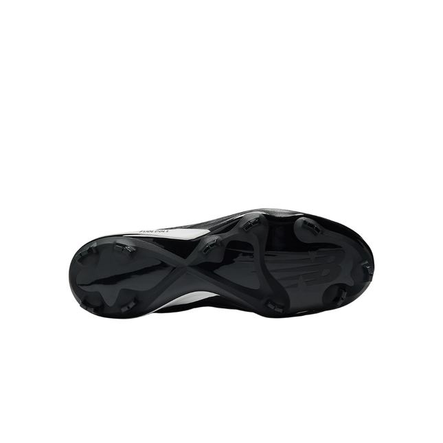 New Balance FuelCell V8 Low Molded Cleats Black PL4040K8