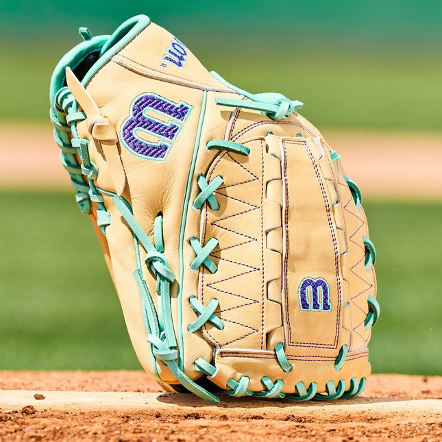 Wilson 2026 Spring A2000 DH12 Blonde/Seafoam 12''
