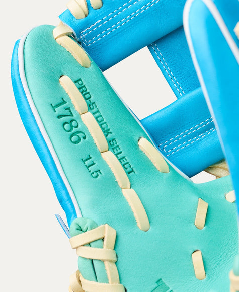 Wilson 2026 Spring A2K 1786 Tropical/Sea 11.5''