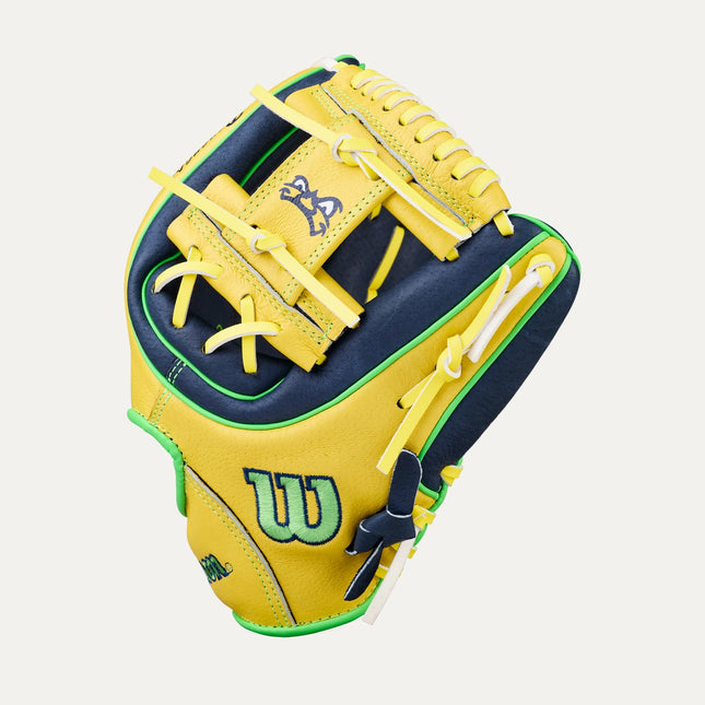 Wilson Savannah Bananas™ Advisory Staff 11''