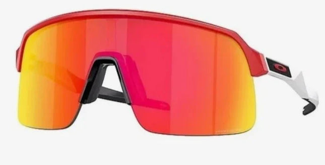 Oakley Sutro Lite